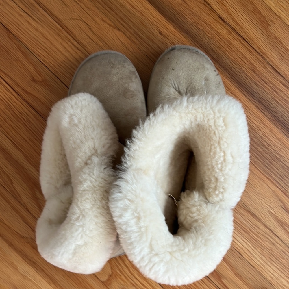 UGGS Shearling boots - Picture 6 of 9